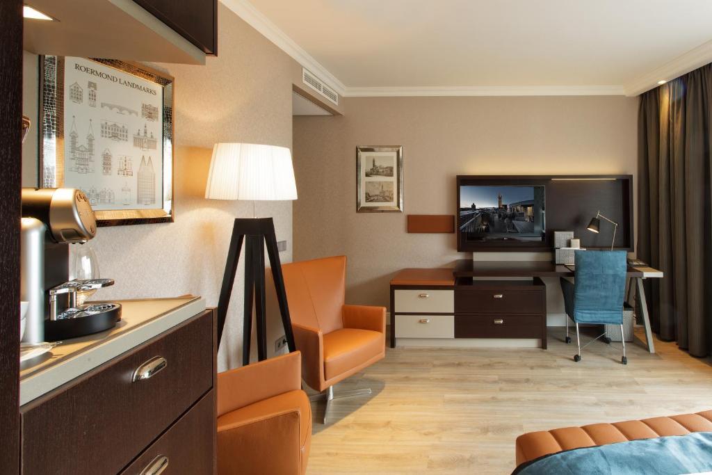 Hotel Dux Roermond Room photo